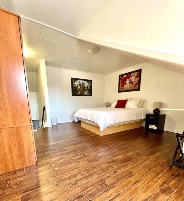 Les Appartements Du Vieil Edifice Metabetchouan-Lac-a-la-Croix ภายนอก รูปภาพ