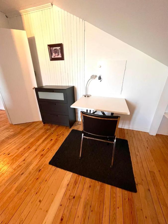 Les Appartements Du Vieil Edifice Metabetchouan-Lac-a-la-Croix ภายนอก รูปภาพ